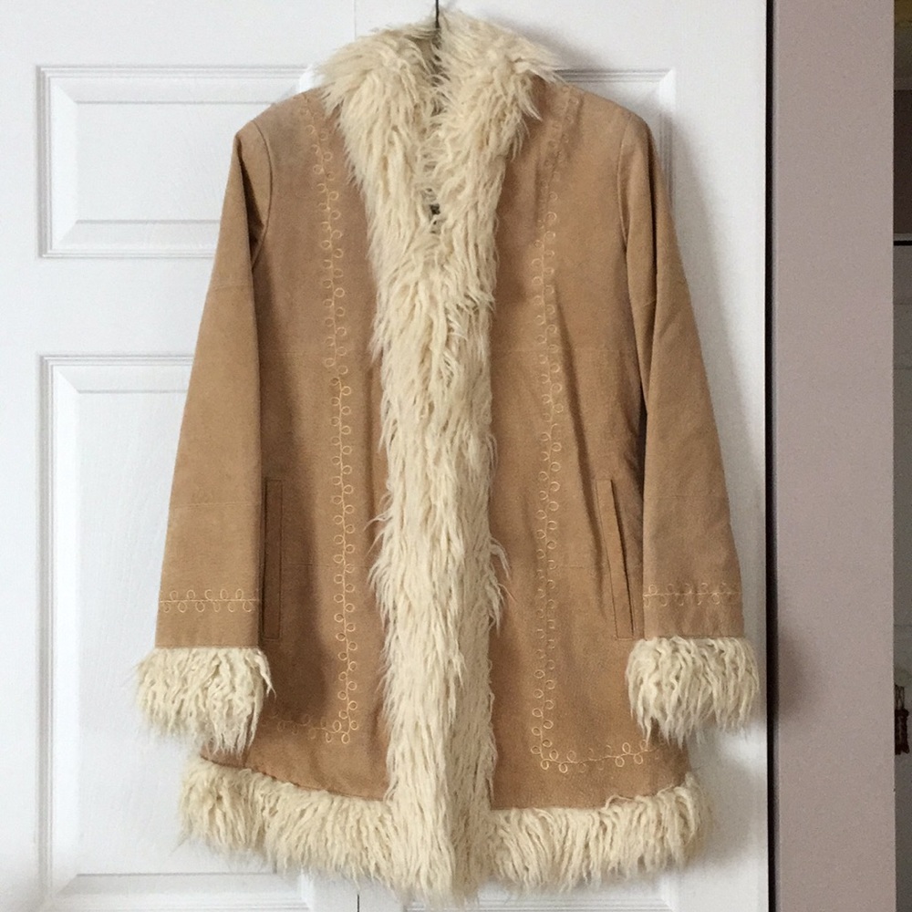 H&G Outerwear | Suede Coat